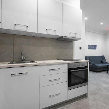 B&W, Nilie Hospitality Mgmt Apartment Tesalonika Bagian luar foto